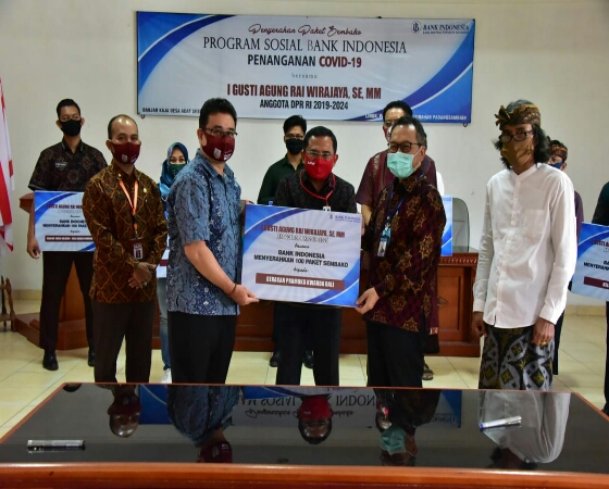 BI Bersama Rai Wirajaya Kembali Salurkan 2400 Paket Sembako Kepada Sejumlah Paguyuban