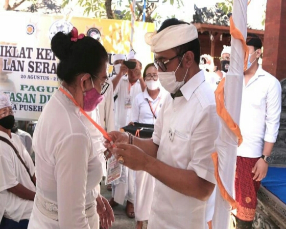 Jaya Negara Buka Diklat Kepemangkuan dan Serati Banten Tingkat Pemula