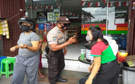 Putus Penyebaran Covid-19, Desa Peguyangan Kaja Edukasi Masyarakat Tentang Protokol Kesehatan