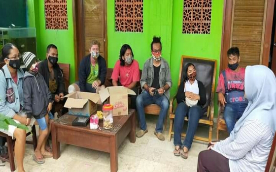 Chef Nick dan Team Relawan Berbagi Ke Panti Bali Assalam