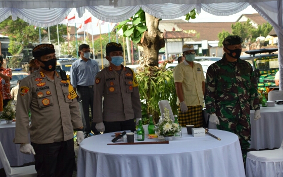 Kapolres Badung Hadiri Deklarasi Kampanye Sehat dan Damai di KPU Badung