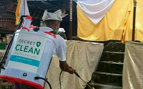 Pujawali di Pura Sakenan Terapkan ProKes Dengan Ketat, Pemedek Dihimbau Laksanakan Persembahyangan Dari Sanggah Sendiri