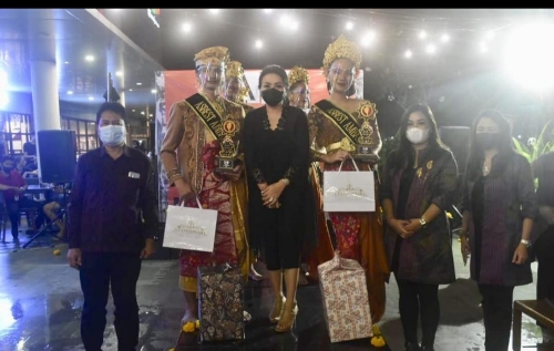 Selly Mantra Berharap Dapat Melahirkan Generasi Muda Yang Berprestasi dan Berjiwa Enterpreneur