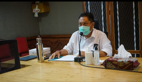 Rai Mantra Pimpin Rapat Evaluasi Penanganan Covid-19 Kota Denpasar, Tekan Laju Penularan, Maksimalkan 3T Dan Siapkan Standarisasi Isolasi Mandiri
