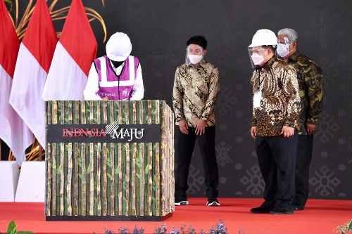 Presiden Jokowi Resmikan Pabrik Gula di Bombana, Sulteng