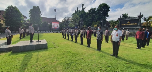 Pimpin Apel Jam Pimpinan, Ini Instruksi Wakapolres Klungkung