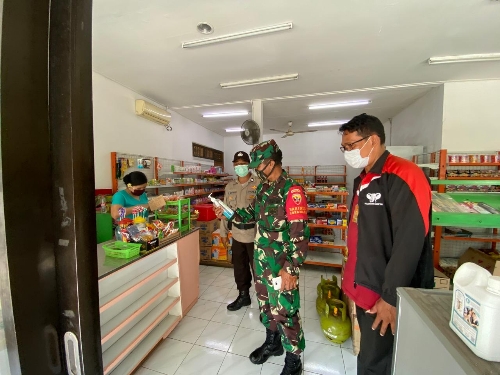 Kelurahan Sesetan Rutin Laksanakan Sosialisasi dan Pemantauan Prokes