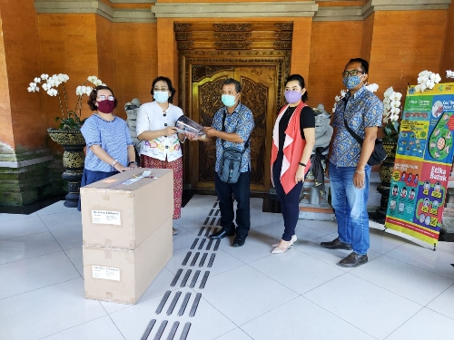 Cegah Covid 19, Pemkot Denpasar Terima Bantuan 200 Face Shield Dari PT Tower Bersama