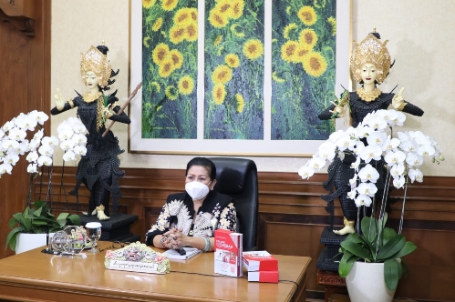 Ny Putri Koster Ingatkan Generasi Milenial Selalu Berpikir, Berkata dan Berbuat yang Baik