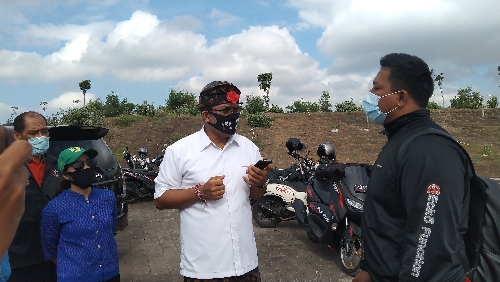 Jika Terpilih Jadi Walikota, Paslon AMERTA Berjanji Persoalan Sampah di TPA Suwung Bisa Diatasi