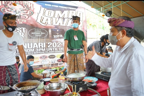 Rai Mantra Tinjau Lomba Lawar Jadi Pelestarian Budaya Serta Bangkitkan Ekonomi Kreatif
