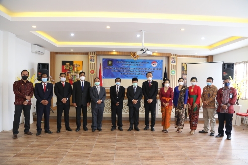 Kakanwil Kemenkumham Lantik dan Ambil Sumpah Anggota Majelis Pengawas Daerah Notaris Kabupaten Gianyar