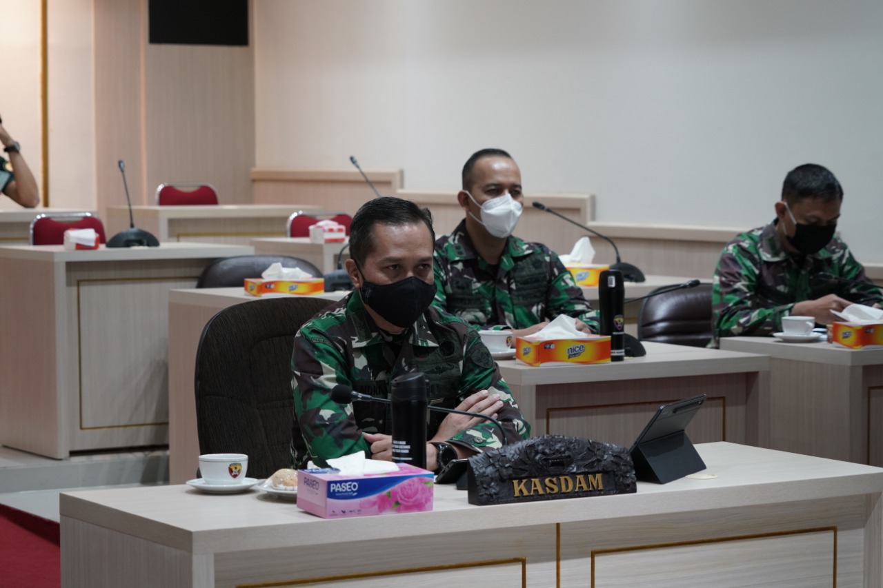 Aparat TNI Laksanakan Pendisiplinan Prokes Secara Humanis
