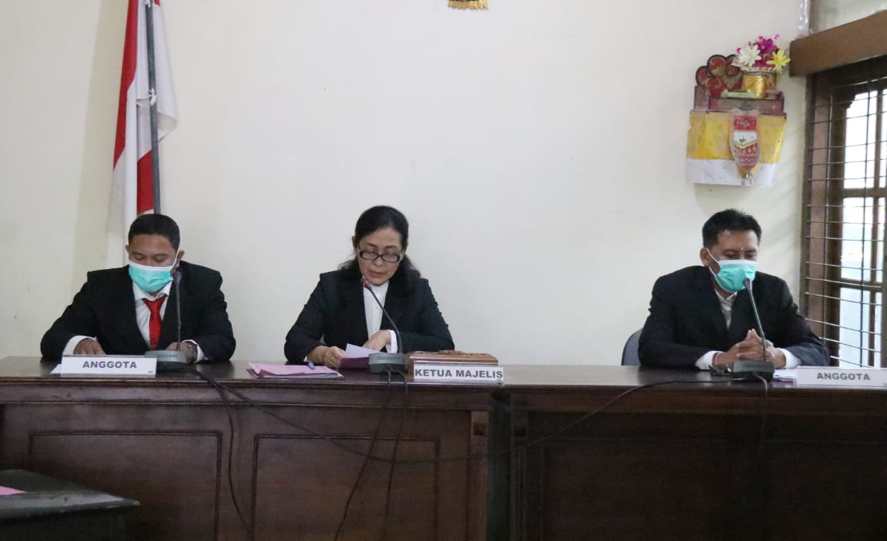 Komisi Informasi Bacakan Putusan Sengketa Informasi Antara Warga Dengan Polda Bali