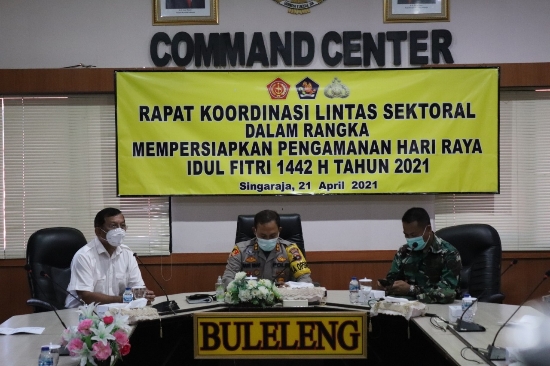 Pengamanan Idul Fitri 1442 Kapolres Buleleng Bersama Forkompinda Dan Tokoh Agama Ikuti Vidcon