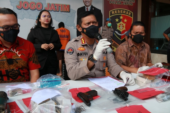 Guru SMP Asal Malang Perakit Senpi Ilegal Berhasil Diamankan Polisi