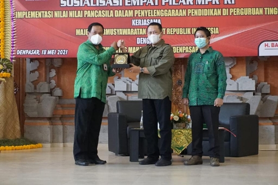 Sosialisasi Empat Pilar MPR RI di Universitas Mahasaraswati, Denpasar, Bamsoet: Apresiasi