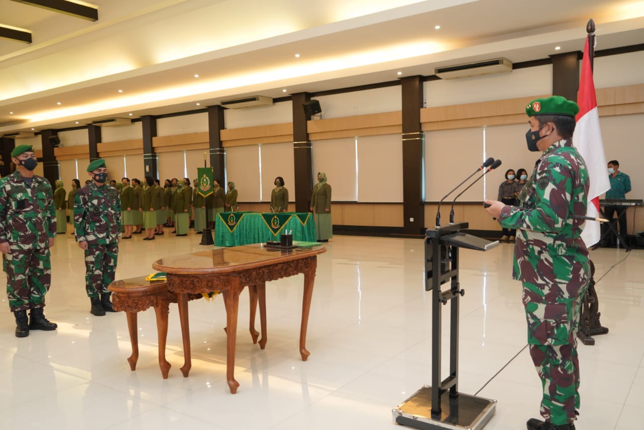 Pangdam Pimpin Acara Sertijab dan Tradisi Laporan Korps Kapoksahli Pangdam IX/Udayana