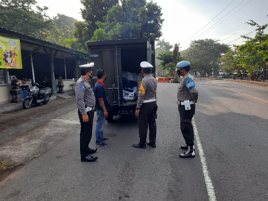 KRYD, Polres Klungkung Kembali Laksanakan Pengetatan Arus Balik Lebaran di Pos Tangguh Goa Lawah