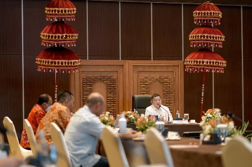 Berbincang Bersama Gubernur Bali, NTT dan NTB, Menteri Suharso Bahas Masalah Pangan
