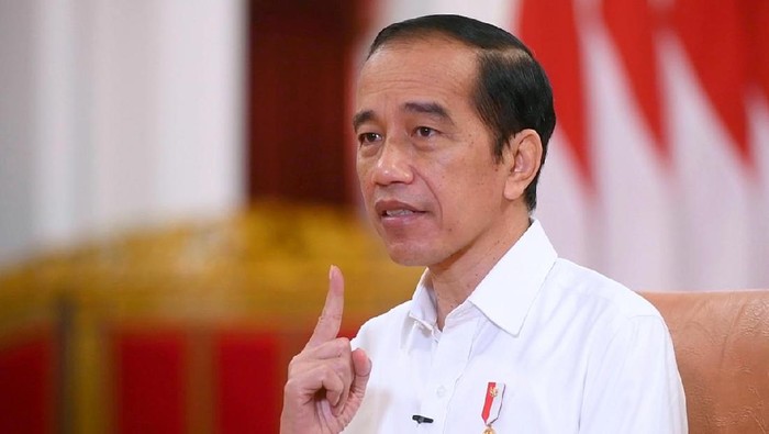 Presiden Blusukan di Bogor, Cek Ketersediaan Obat di Apotek