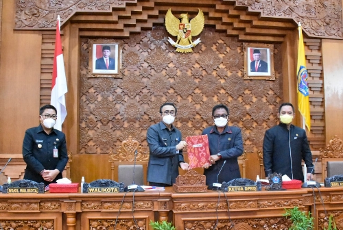 Seluruh Fraksi Setujui Perubahan KUA dan PPAS APBD Kota Denpasar TA. 2021