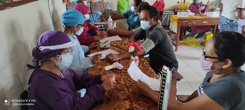 Gerai Vaksin Presisi Polres Gianyar di Desa Batuan Kaler, Sukawati, Gianyar