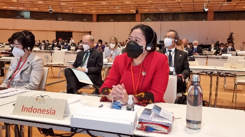 WHO Soroti Perbaikan Penanganan Corona di RI, Puan Apresiasi Pemerintah