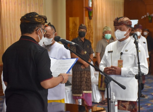 Wali kota Jaya Negara Lantik IB Alit Wiradana Jadi Sekda Kota Denpasar