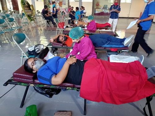 Rangkaian HUT ke-45, SMK N 3 Denpasar Gelar Donor Darah