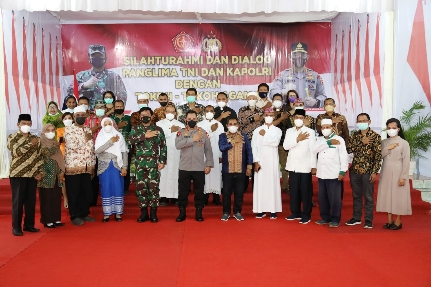 Kapolri Sebut Peran Tokoh Lintas Agama Bantu Percepatan Vaksinasi di Labuan Bajo