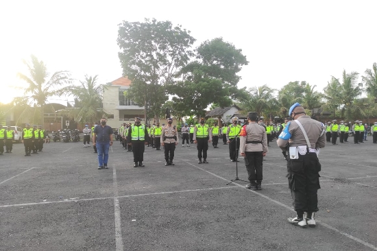 Polres Gianyar Laksanakan Pengamanan Pertandingan Indonesia Vs Timor Leste