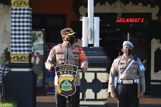 Kapolres Gianyar Ingatkan Personel Agar Berikan Pelayanan Terbaik kepada Masyarakat