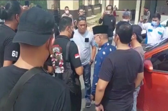 Legalisasi “Law As a Tool of Crime” di Penangkapan Wilson Lalengke