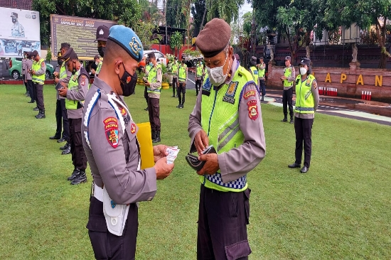 Tingkatkan Disiplin Anggota, Propam Polres Gianyar Gelar Gaktibplin