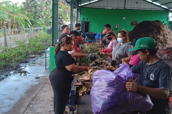 Percepat Pengolahan Sampah di TPS3R, DLHK Minta Masyarakat Pilah Sampah di Rumah Masing-masing