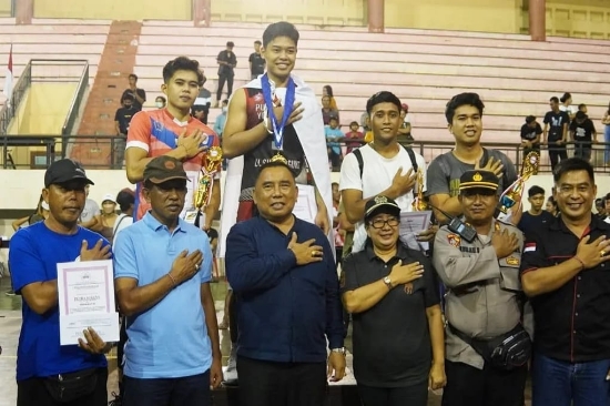 Hadiri Penutupan Turnamen Final PBVSI CUP I, Bupati Tamba: Berikan Tambahan Hadiah 1 Juta