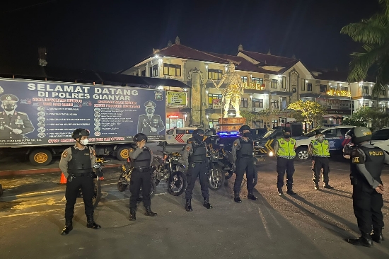 Cegah Kejahatan Jalanan, Raimas Tridatu Polres Gianyar Laksanakan Patroli