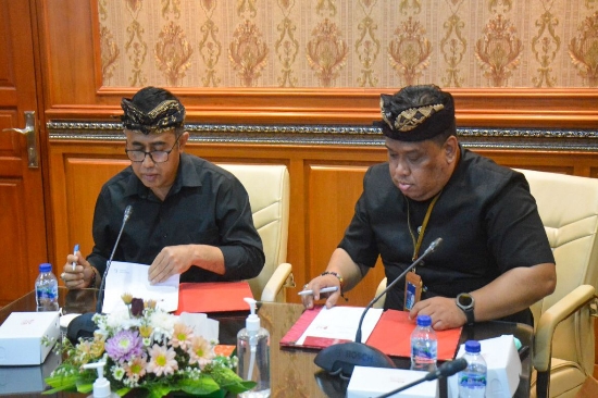 Tandatangani MoU dengan PT. Indonesia Power Bali PGU, Jaya Negara: Kuatkan Sinergi Pengelolaan Kebencanaan dan Energi Berkelanjutan