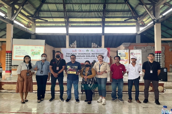 Gandeng Pegadaian, OJK Kembali Selenggarakan OJK Ngiring ke Banjar di Desa Kukuh-Marga-Tabanan