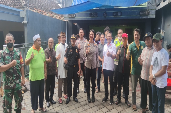 Pererat Tali Silahturahmi Kapolsek Kuta Utara Kunjungi Sejumlah Pengurus Mushola dan Yayasan