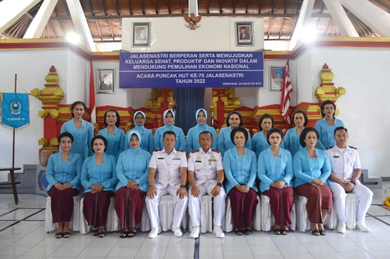 Lanal Denpasar Gelar Puncak Acara HUT Jalasenastri ke-76 di Mako Lanal