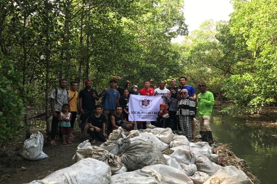 World Cleanup Day 2022, Kolaborasi Bersama Komunitas Peduli Lingkungan, Social Project Bali Kumpulkan Sampah 610,4 Kg