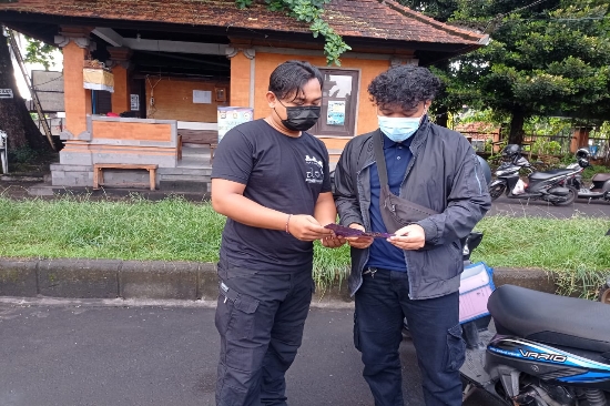 Program Unggulan Redite Nemu Bhagia, Polres Gianyar Berikan Pelayanan di Hari Minggu