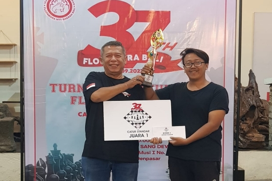 Master Nasional Okto Dami Juarai Turnamen Catur Open Flobamora Cup 2022