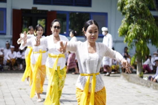 Dra. Cok Istri Mirah Kusuma Widiawati, M.Sos: Sekolah harus Menjaga Peradaban