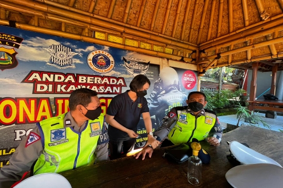 Satgas IV Banops Berikan Layanan Kesehatan Terhadap Personil Ops Cipkon