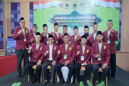 Pengurus Baru PHBI Periode 2022-2024 Denpasar Selatan Dikukuhkan