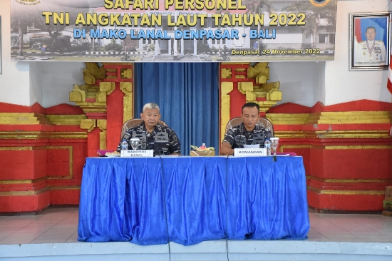 Tim Safari Personil Mabesal Berikan Pemahaman tentang Aturan Perawatan Personil kepada Prajurit Lanal Denpasar