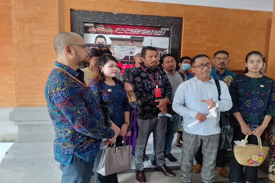 Tak Kunjung Diberangkatkan ke Jepang, Puluhan CPMI Laporkan Agen Penyalur Tenaga Kerja ke Polda Bali